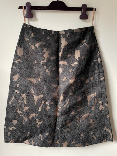STUNNING NICOLE FAHRI Black Lace Overlay Nude 100% Silk A line Skirt 10 - Picture 3 of 6