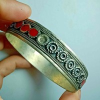 GORGEOUS ANTIQUE BYZANTINE SILVER COLOR BRACELET DECORATED ANCIENT BANGLE