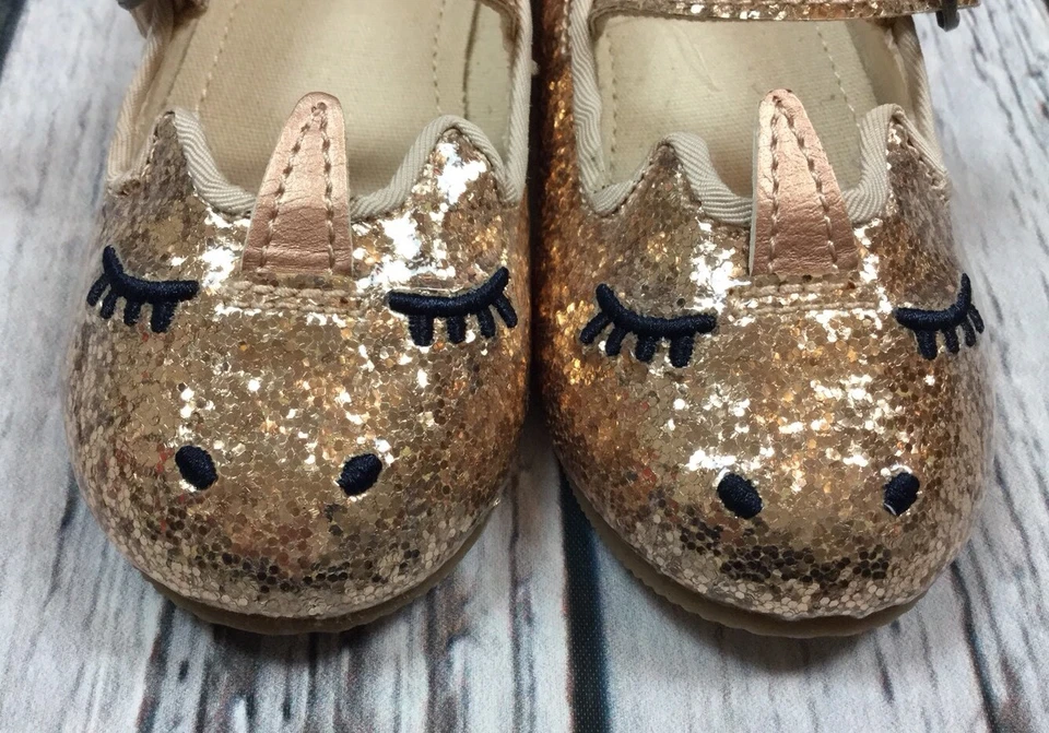 Zapatos de vestir Baby Gap niñas talla 5 (niño pequeño) unicornio dorado brillante. Nuevo con etiquetas Foto 2 de 4