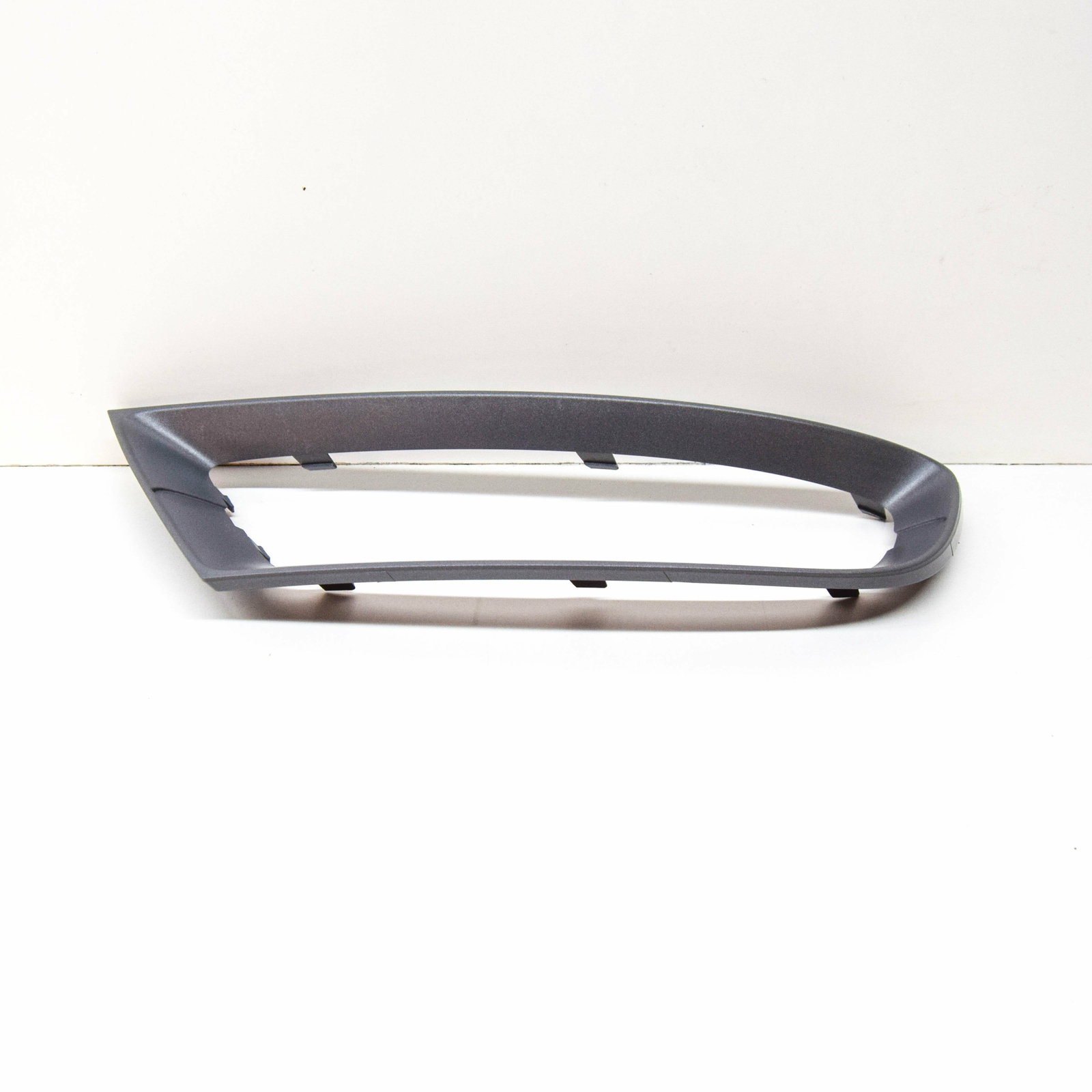 Genuine BMW Z4 E89 Roadster Front Bumper Lower Right Grill Trim 