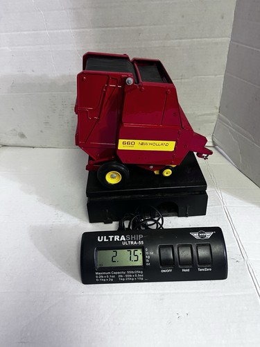 Rotopressa trattore Ford New Holland 660 per modelli Hay scala 1/16 - Foto 16 di 16