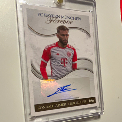 Topps FC Bayern München Forever Konrad Laimer Autogramm Trading Card