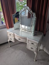 White Dressing Table 105x50x75cm Triple Arched Mirror, Glass Top, 5 Drawers