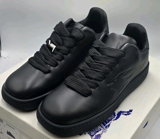 Burberry — Burberry Men's AMF Box Sneakers, Size 10US (43 EUR)
