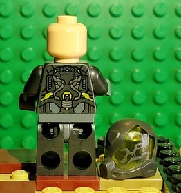 LEGO Disney Marvel Yellow Jacket Minifigure 76039 Ant Man Final Battle 2015