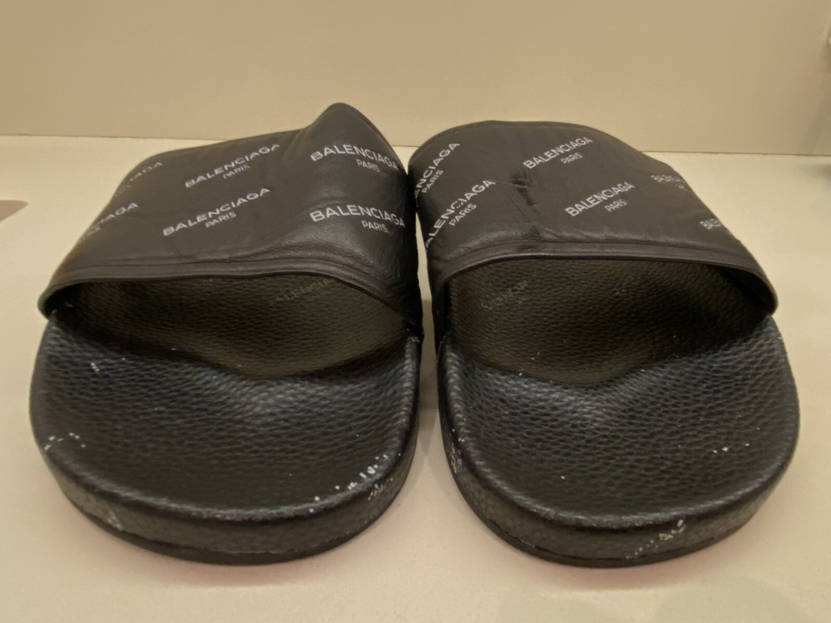 Balenciaga Leather Slides  display picture 1