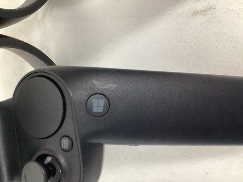 HP Windows Mixed Reality Controllers ONLY - Picture 3 of 6