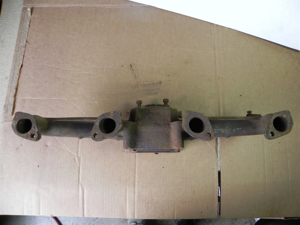 1949-50 CHRYSLER IMPERIAL 8 CYL INTAKE MANIFOLD DC/12-5-49 PART# 1116997-1 - Изображение 3 из 4