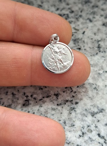 St Saint Michael Archangel Sterling Silver 925 Medal Pendant Charm 0.62 inc - Picture 9 of 9
