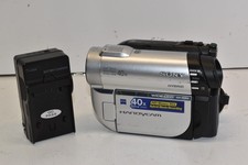 Sony DCR- DVD610 Hybrid Handycam DVD Video Camcorder 40X With Battery