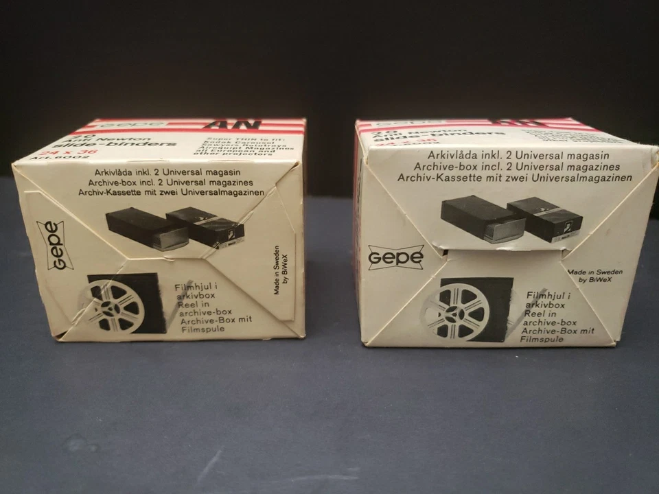 Vintage 2 boxes of 20 GEPE 24x36  Anti-Newton SLIDE BINDERS - Image 3 of 4