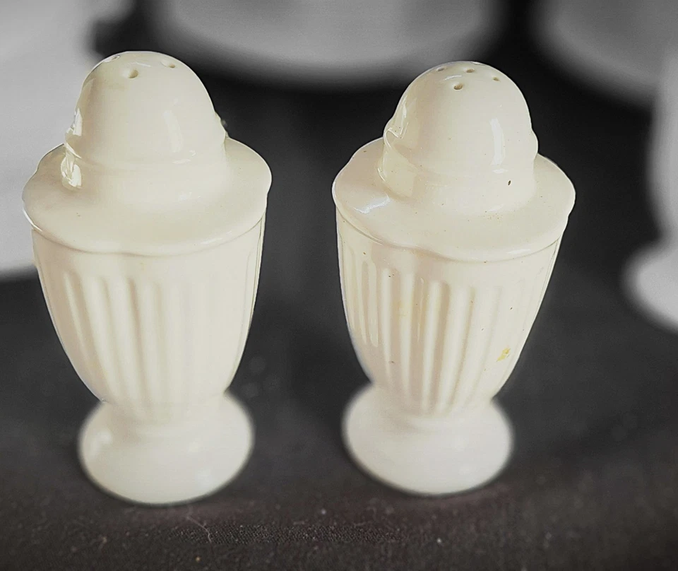 Juego de 26 tazas y platillos de té Mikasa Italian Countryside 2xS&P mantequilla Foto 2 de 4