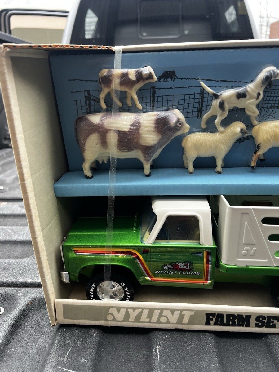 NYLINT ブリキ　トレーラー Vintage Nylint Farm Set Truck + Trailer In Box, #9906 - 12