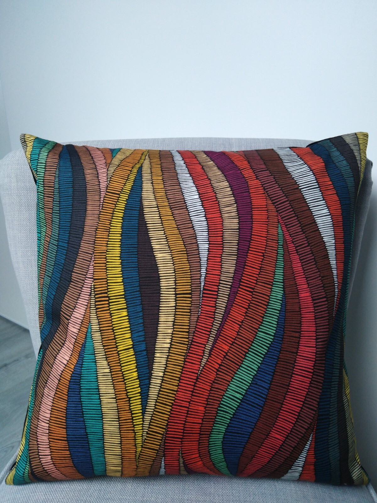 Housse de coussin ethnique WAX multicolore 45x45 cm pour salon bohomien