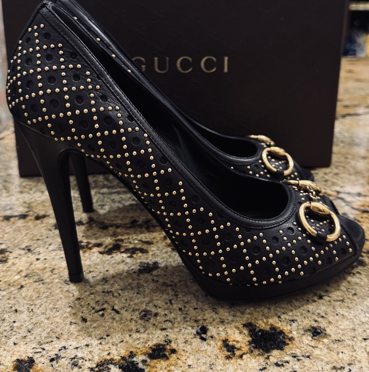 Auth NWB Gucci Horsebit Black Leather Studded Open Toe