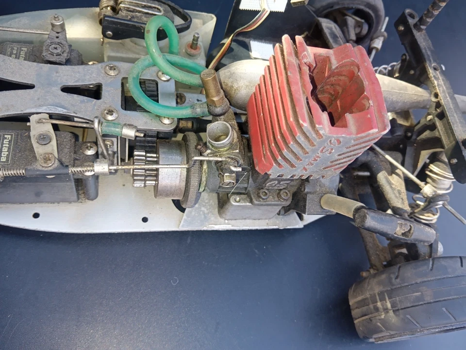 Vintage Ofna Ultra Nitro 2-Speed Tourin RC Race Car 1/10th .18 O2 Race Motor.HPI - Image 3 of 4