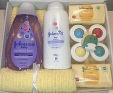 Johnson's Baby Wash Gift Set | Newborn Essentials | Baby Bath Time Gift Box