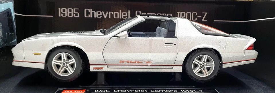 Sun Star 1/18 Scale Diecast 1947 - 1985 Chevrolet Camaro IROC-Z - Silver - Image 3 of 4
