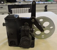 16MM  CAST-IRON  KODASCOPE HOME MOVIE PROJECTOR all original, electric, 1920s