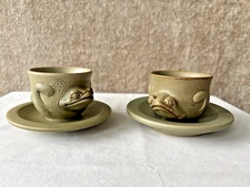 2 Hand crafted Frog Demitasse Cups & Saucers ~ART STUDIO POTTERY ~ Green