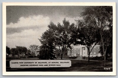 Postcard Delaware Newark University of DE Campus Halls 44M