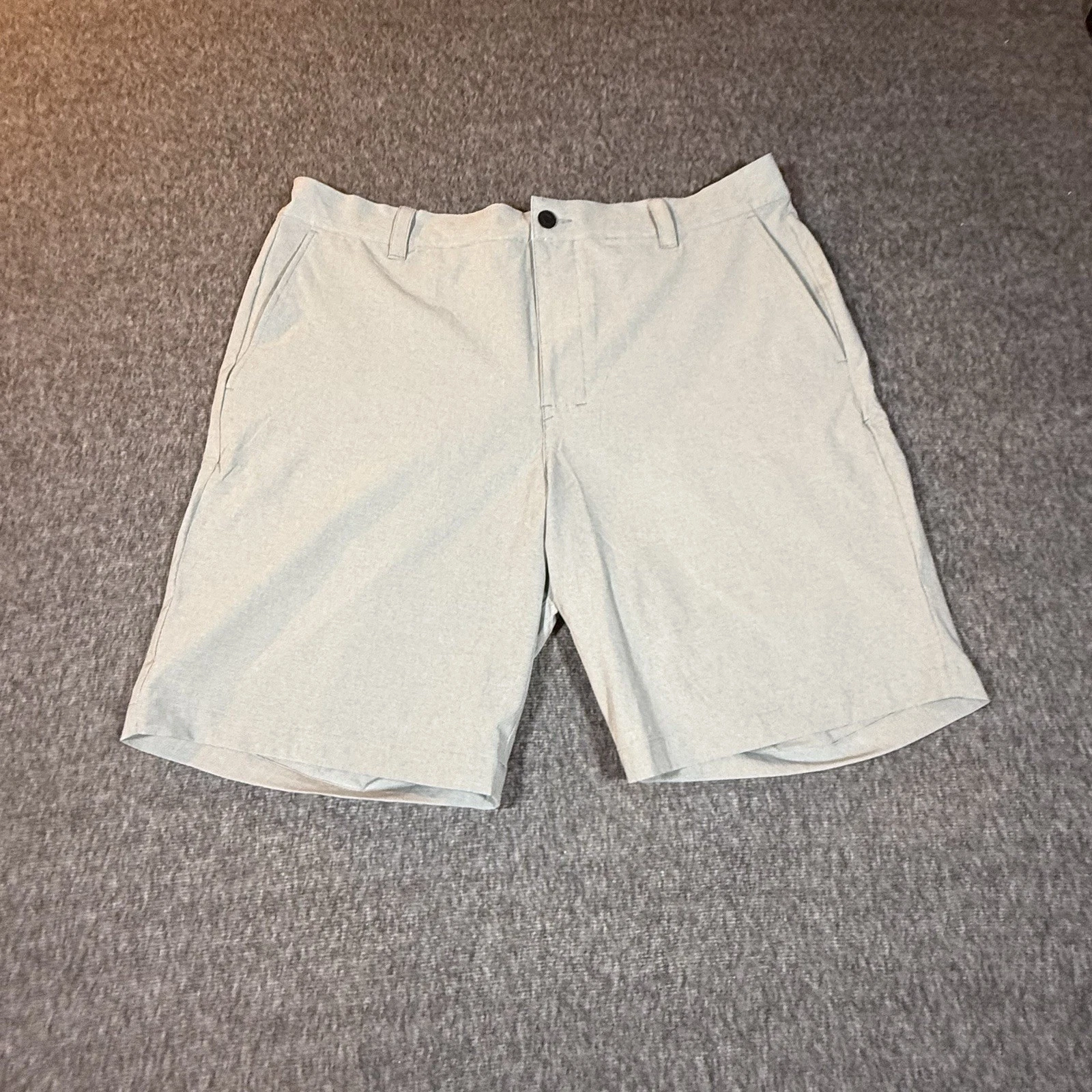 Banana Republic Men’s Gray Shorts - Size 40 Comfort Flat Front Stretch Waist NWT
Opens in a new wind