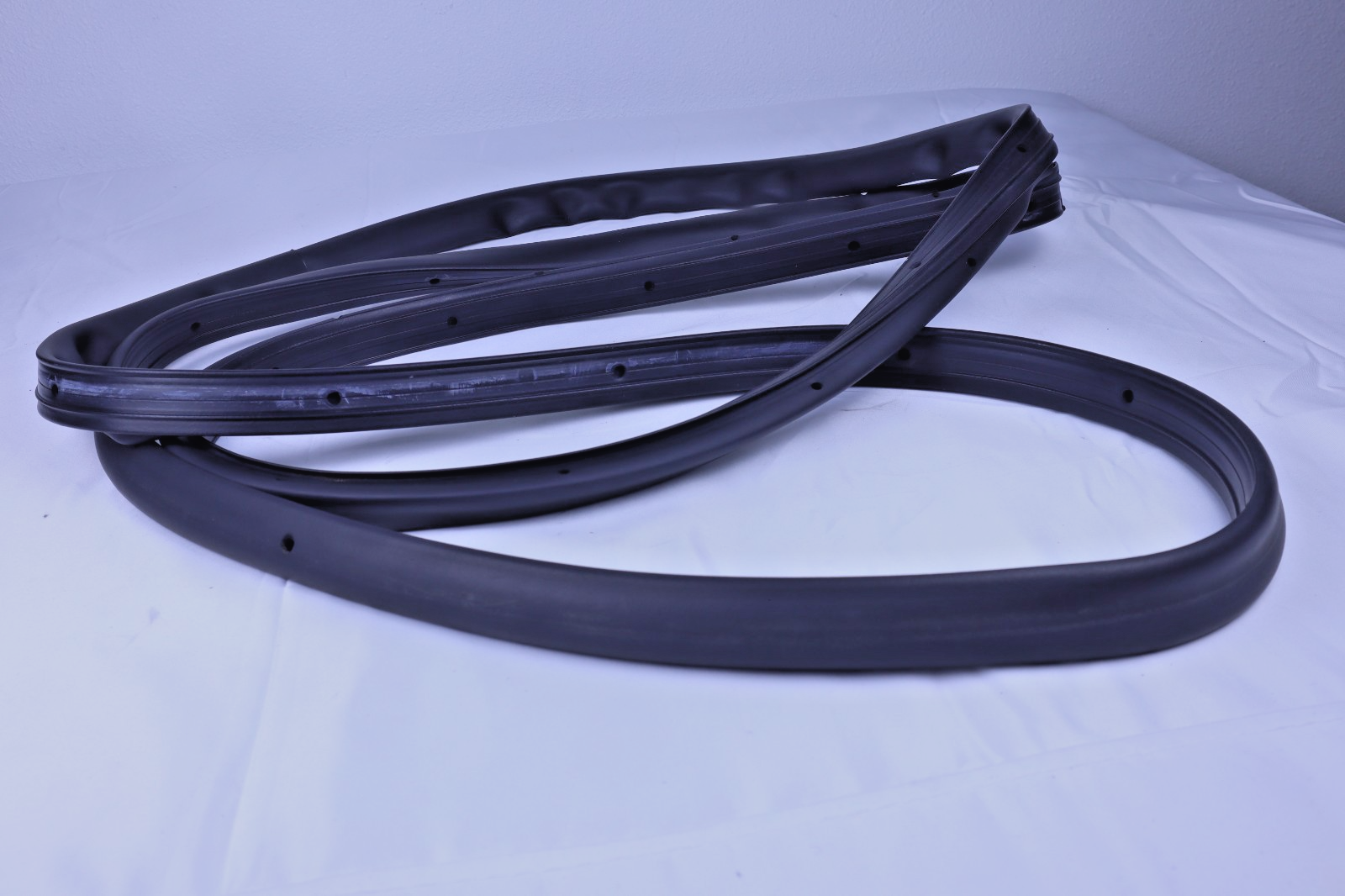 OEM Ford GS7Z54253A10A Weatherstrip Seal Fusion  13-20 Driver or Pass.Side Rear