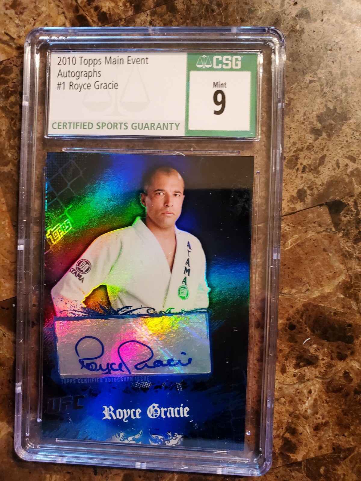 2010 Topps UFC Main Event Autographs 1 Royce Gracie (AU) for sale