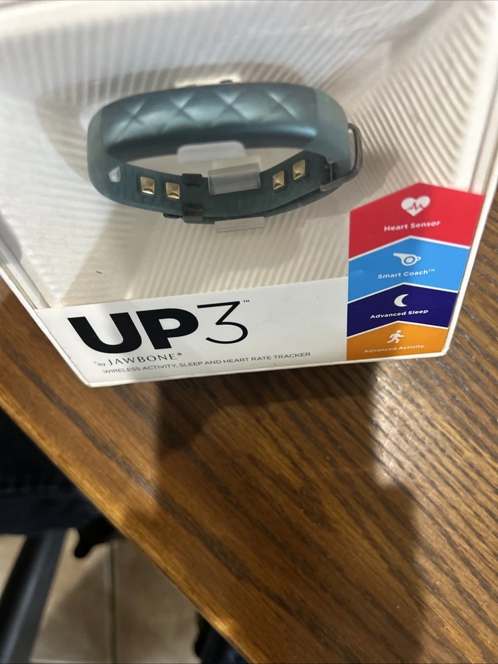 lot of 6 new Jawbone Up3 wireless activity sleep heart rate tracker jawbone - Image 4 of 4