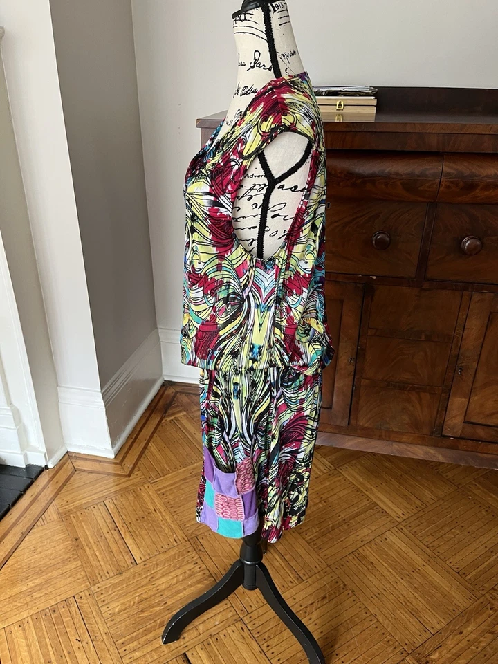 Custo Barcelona Colorful Dress Cap Sleeves Drop Waist Size Medium Boho V Neck - Image 3 of 4