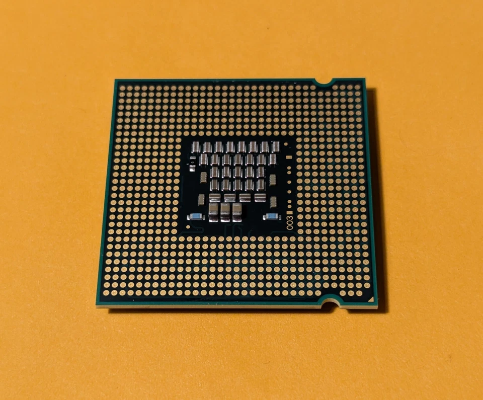 Intel Core2 Duo E6400 2.13GHz LGA 775 Dual-core CPU - Image 4 of 4