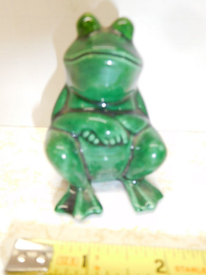 Vintage 3 inch Green Ceramic Sitting Frog