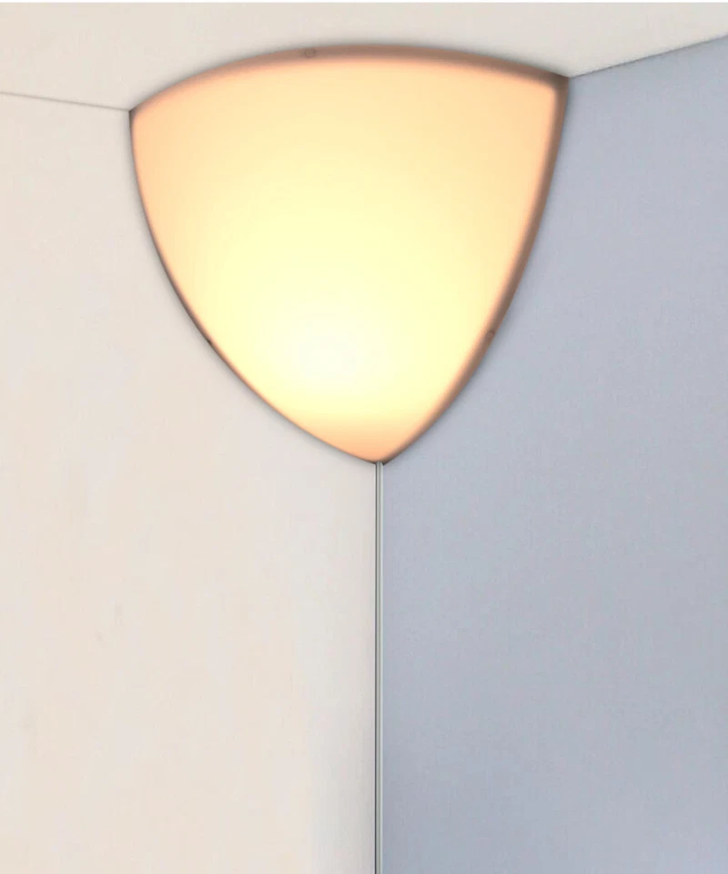 "Heater Shield" Beacon Series Triangle Corner Light, Plug-In 17' Cord, White - Image 4 of 4