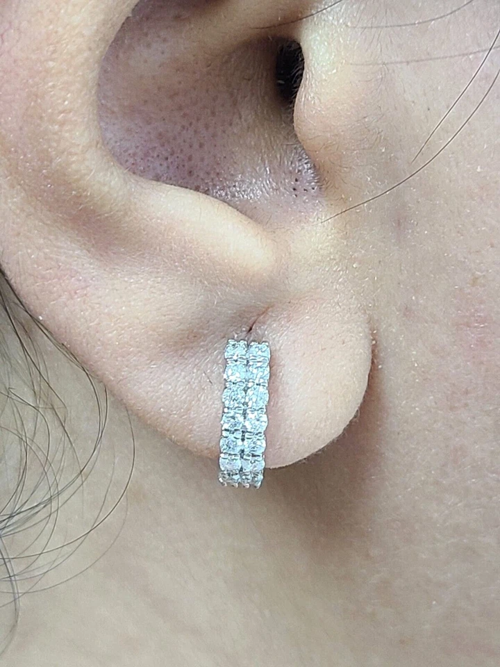 STEAL DEAL! 0.70 Carat Natural Round Diamonds Hoops Huggies Earrings in 14k Gold - Image 4 of 4