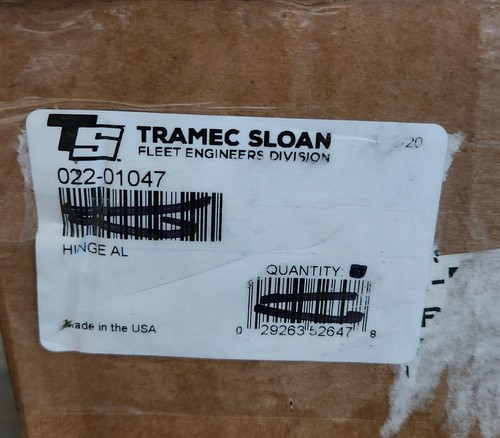 Four-Hole Hinge (Reefer), Wabash Style Tramec Sloan 022-01047, 5 Hinges - Picture 4 of 5