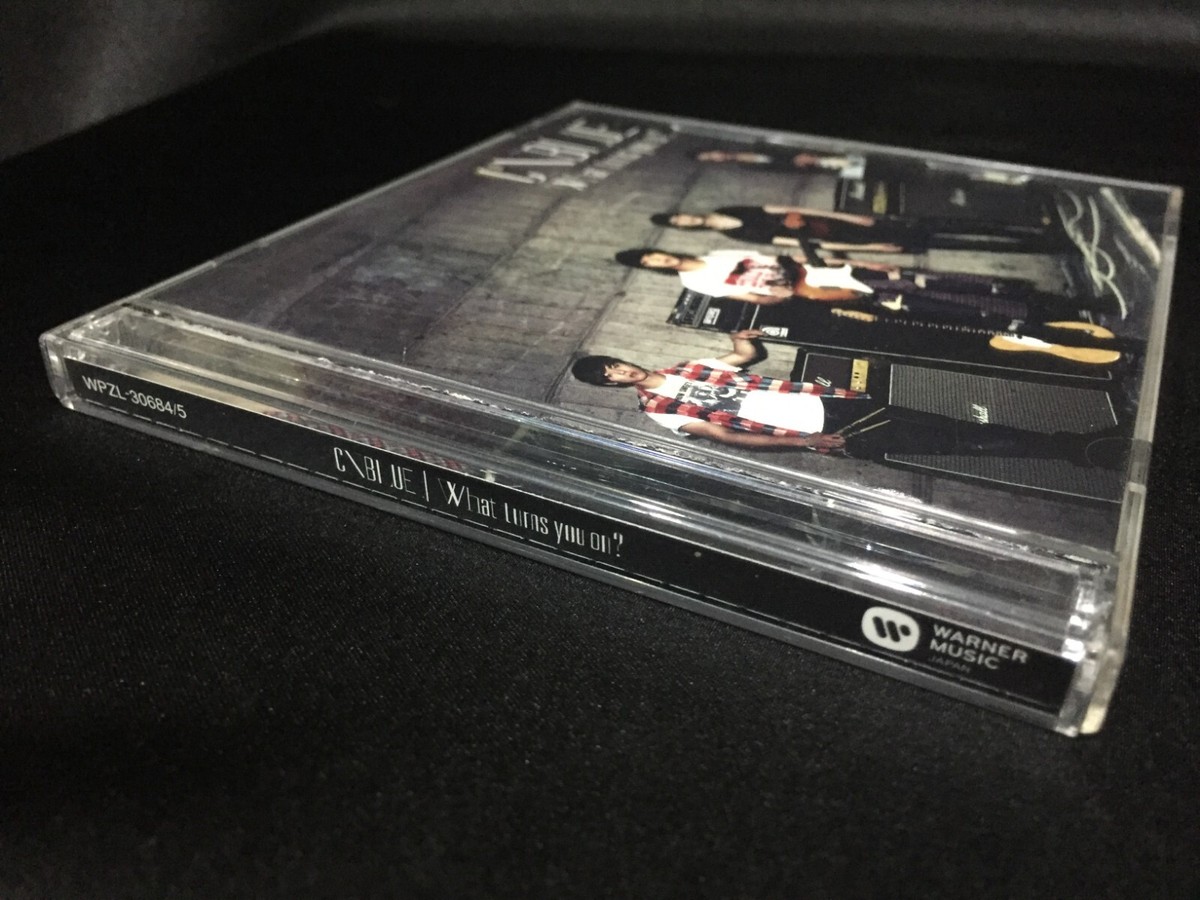 CNBLUE What Turns You On? CD DVD (2013) South Korean Rock