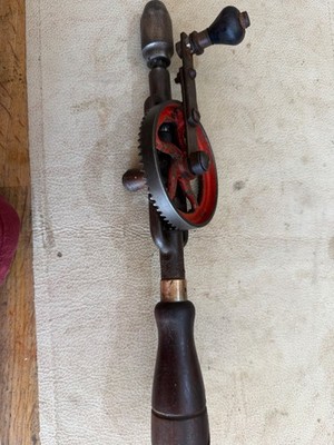 Vintage Handbohrmaschine ( Fräser Falltyp ) mit Bohreraufbewahrung