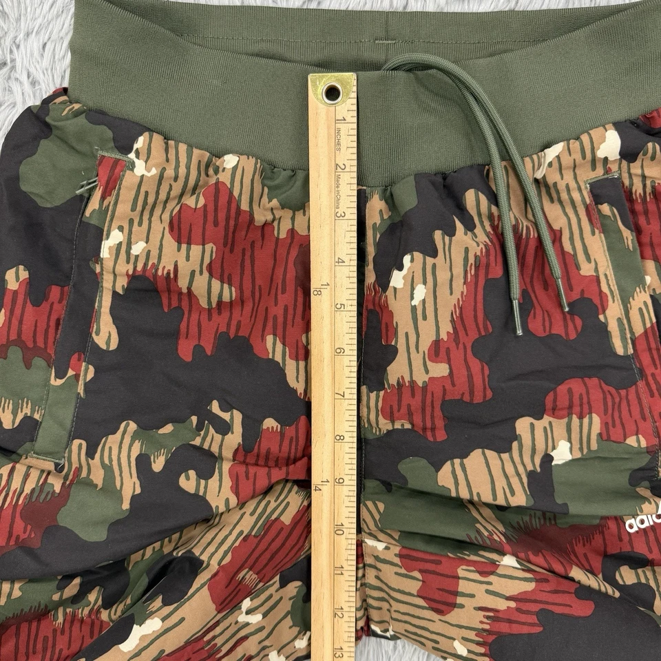 Calça Adidas x Pharrell Williams Masculina S Camo Hu Caminhada Calça de Vento Forrada Trilha - Imagem 4 de 4