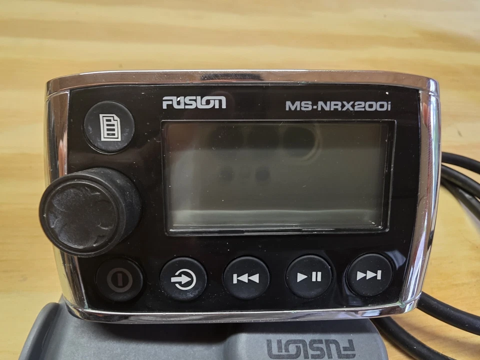 fusion ms-nrx200i wired remote - Image 2 of 4