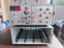 Tektronix TM 504 Power Module Mainframe "WORKING"