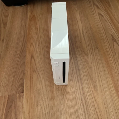 Nintendo Wii Region Free Console Only RVL-001 Plays Gamecube & Wii: Works Tested