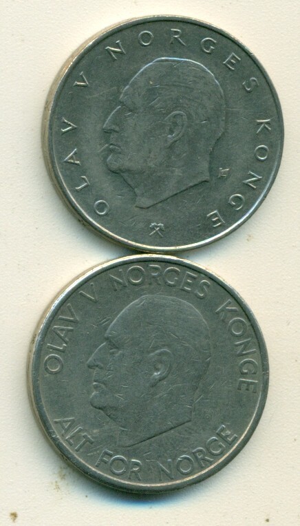 2 LARGE 5 KRONUR COINS from NORWAY DATING 1966 & 1988 (2 DIFFERENT TYPES).