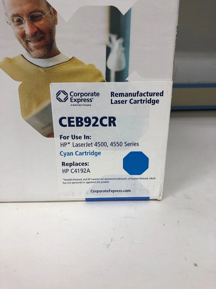 Nuevo cartucho de tóner Corporate Express CEB92CR. Para uso en HP Laserjet 4500/4550 Foto 2 de 3