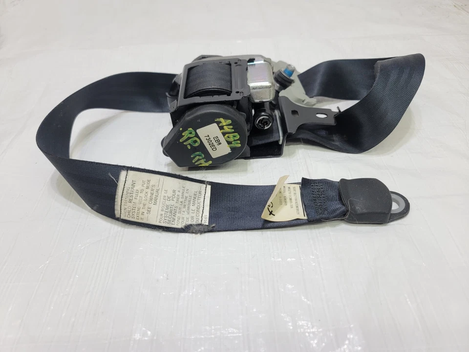 2007-2009 Mitsubishi Outlander Seat Belt Front Right Passenger Side OEM 6083805 Foto 2 de 4