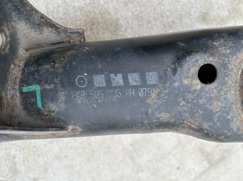 2009 - 2016 Audi A4 A5 Rear Subframe Crossmember Undercarriage Cradle Black Oem - Image 3 of 4