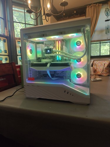 Custom White Gaming PC - 第 7/7 張圖片