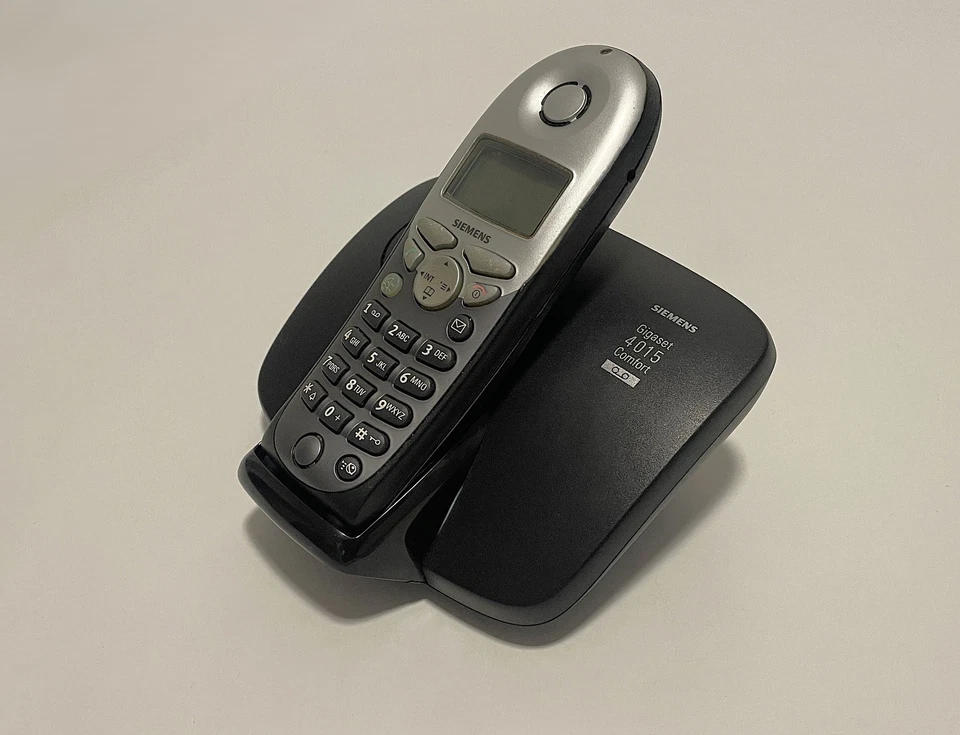 Mobiltelefon Festnetz Siemens GIGASET 4015 Comfort AB / Gigaset 4000 DECT SMS - Bild 4 von 4