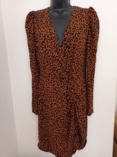 Very Leopard Print Plunge Dress Size 10 Faux Wrap Long Sleeve Small spring