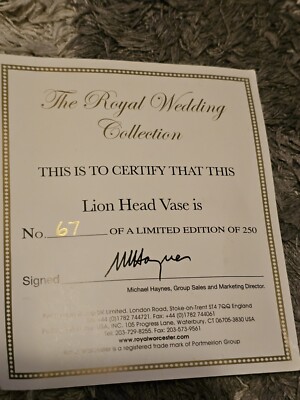 Royal Worcester Lion Head Vase Limited Edition Royal Wedding