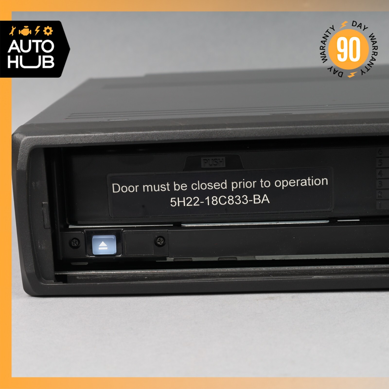 10-19 Aston Martin Rapide DVD CD Changer 6 Disk Player OEM 11k MILES